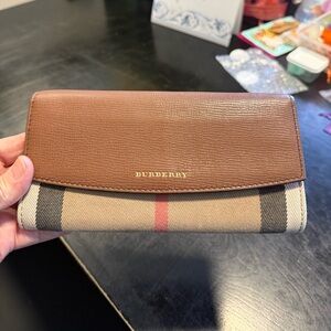 BURBERRY Genuine House Check Porter Leather Continental Wallet Brown